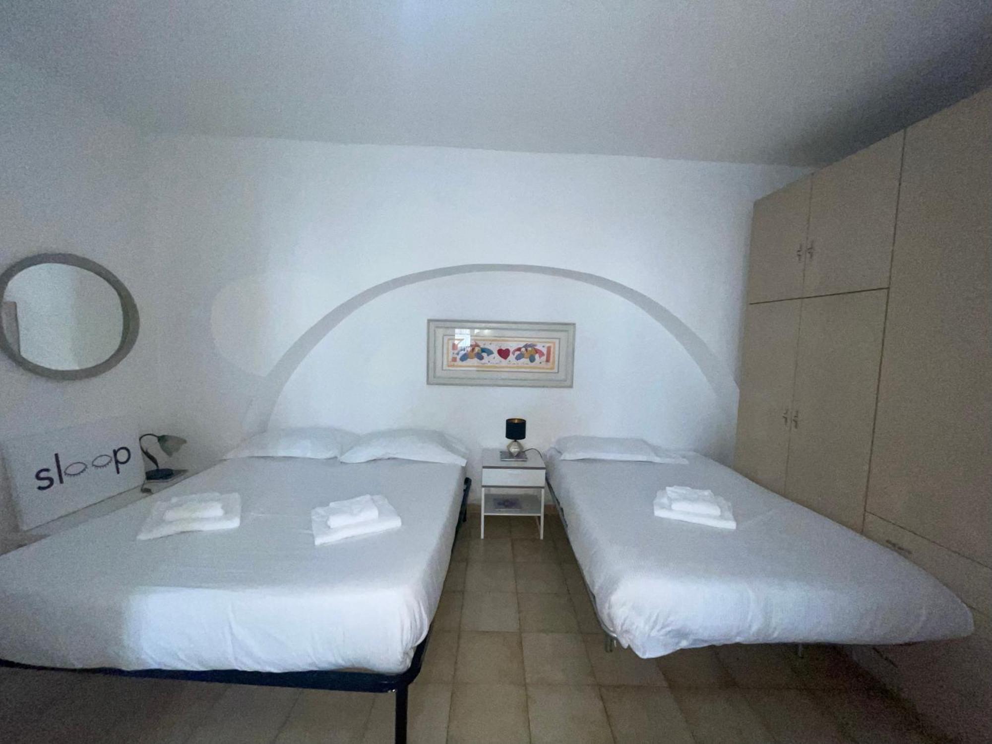 Stazione Centrale & Universita Lovely Apartment Bari Exterior photo